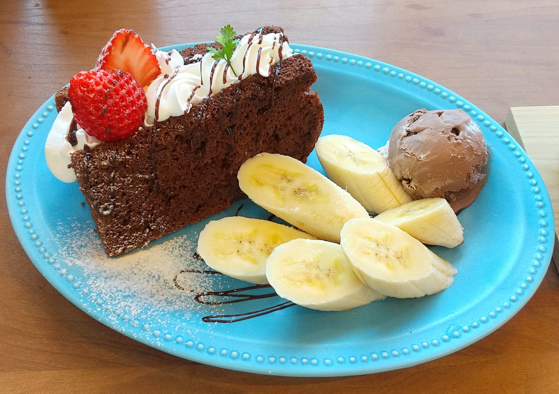 banana chocolate chiffon cake