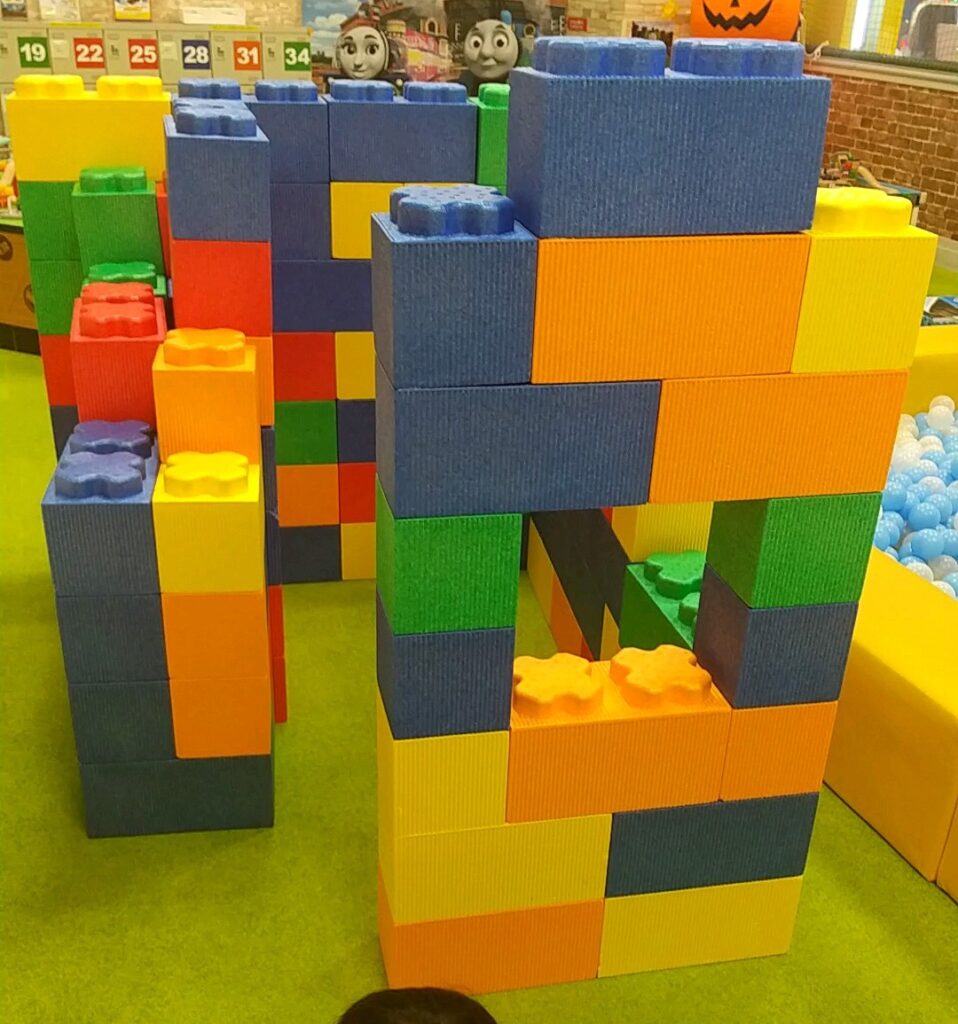 Thomas Station Giant Blocks