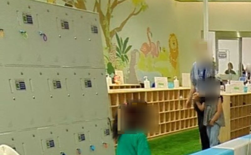 kidslandus_shoe box_locker